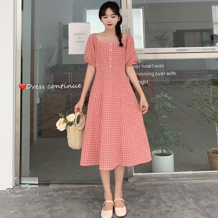 Đầm Tay Ngắn Cổ Chữ V Thiết Kế Độc Đáo Hợp Thời Trang | BigBuy360 - bigbuy360.vn