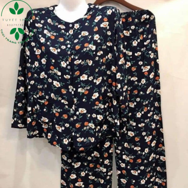 Bộ Lanh Nhung Hoa Dài Tay Thu Đông Trung Niên Cho Các Bà Các Mẹ