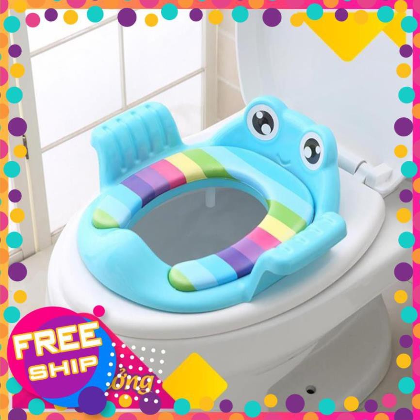 Bệ ngồi bồn vệ sinh có đệm mềm hình chú ếch tròn có tay cầm giúp bé tập đi vệ sinh cho bé trai bé gái A12 T T08