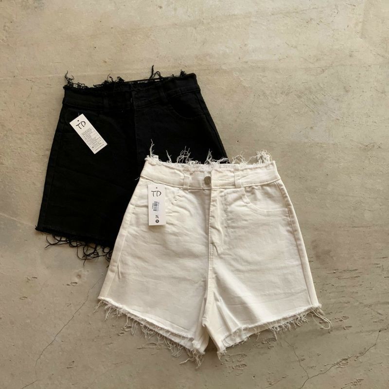 QUẦN ĐÙI KAKI RÁCH VIỀN LAI RÁCH