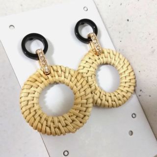 SALE Bông tai mây tre đan khuyên tai khuyên tai mây tre đan khuyên tai nữ khuyên tai cói khuyên tai đi biển