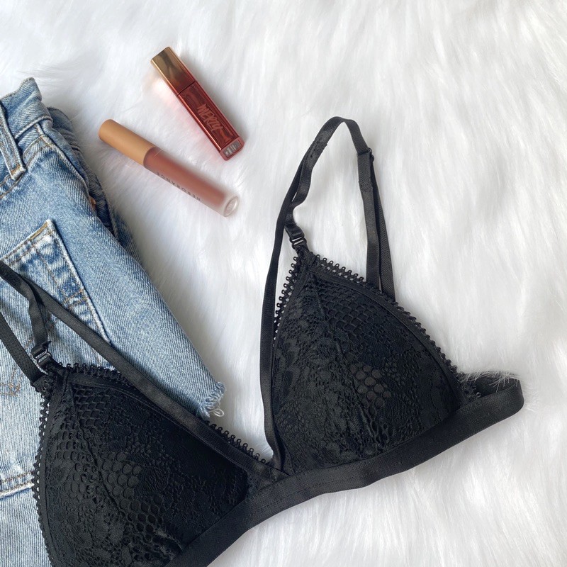 Emily Black Bralette - Áo lót nữ ren đen sexy thoải mái