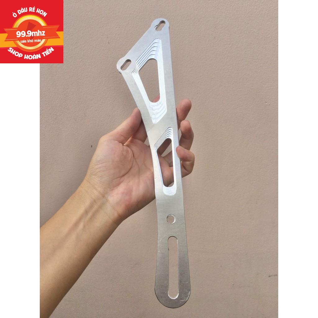 Pát treo pô Ex150 Ex155 chất liệu nhôm CNC Dày cứng cáp hoạ tiết đường gân 3D nổi bật hợp thời xu hướng