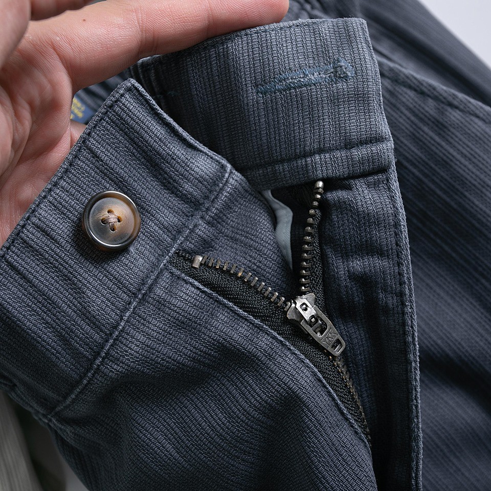 Quần Short Kaki Nam Vải Vân Gỗ