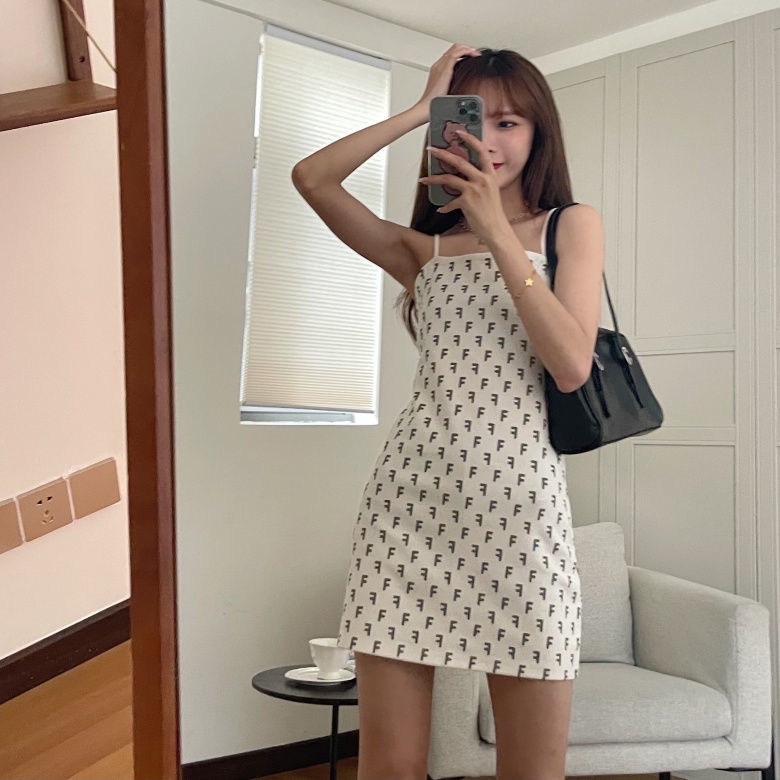 Đầm Hai Dây Ôm Dáng In Chữ Thời Trang Quyến Rũ Cho Nữ