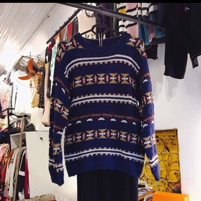 Áo len thổ cẩm