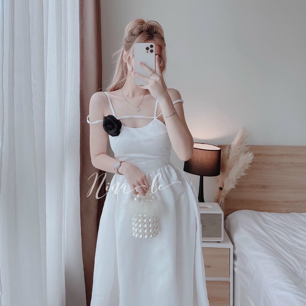 Đầm hai dây dáng dài đính bông xinh xắn