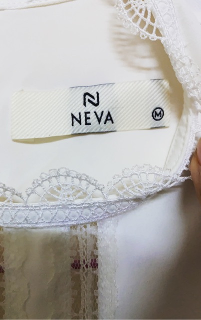 NEVA áo sơ mi voan trắng, thanh lý 150k