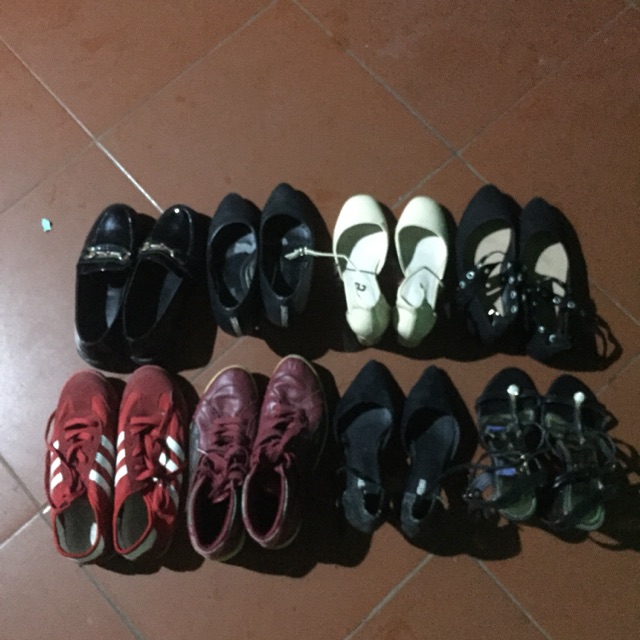 Thanh lý giày 50 k