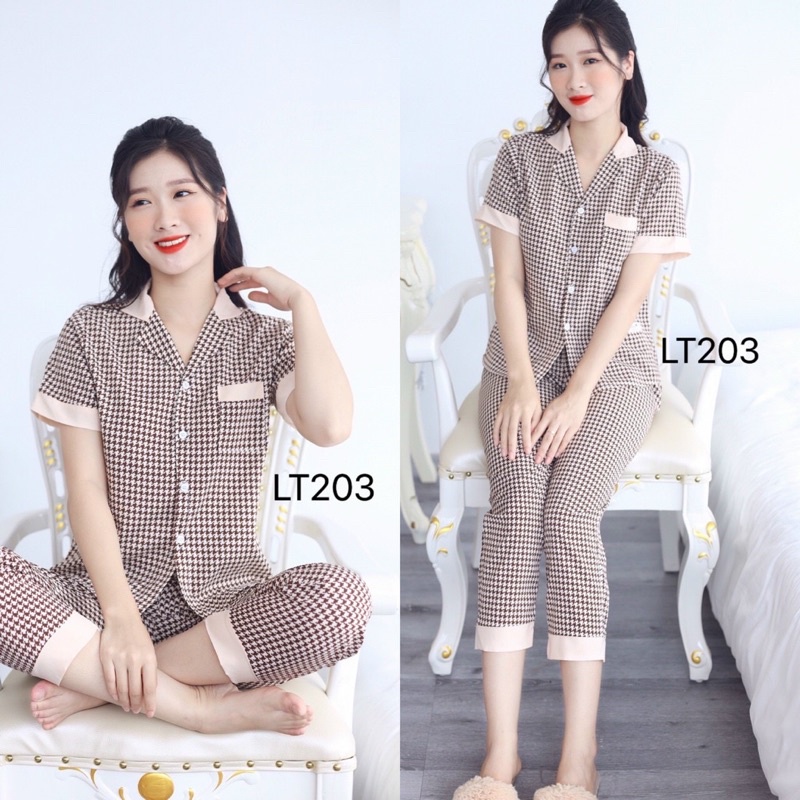 Bộ pijama lụa , chất mềm mại thoáng mát, không nhăn, đủ size