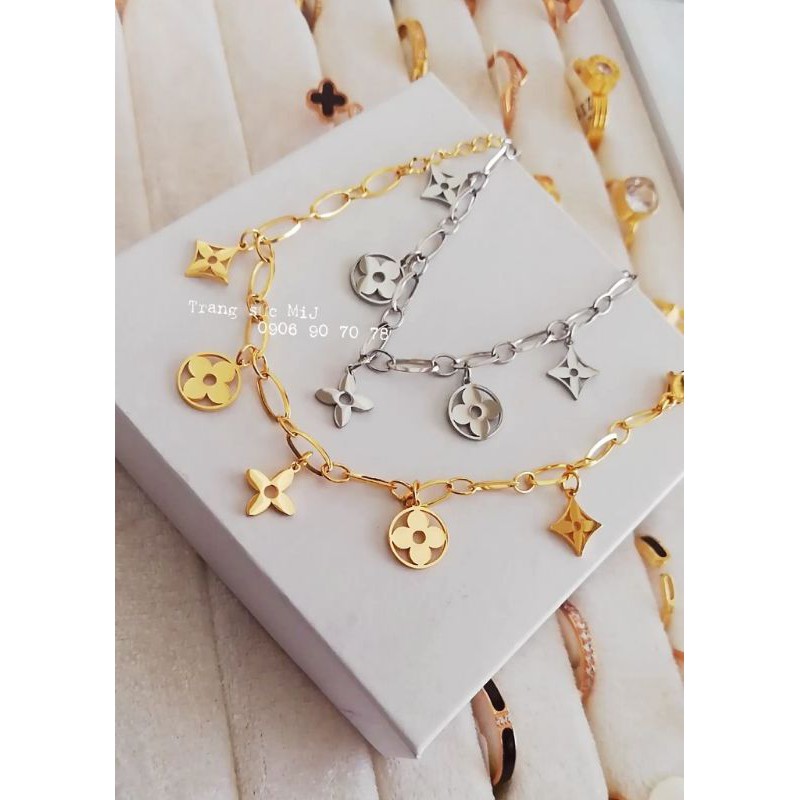 LẮC TAY TITAN HOA RỖNG