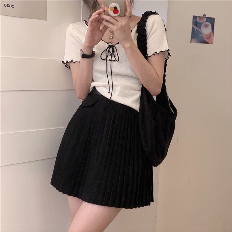 Áo Thun Gân Hot Trend Đan Dây Ở Ngực Viền Cổ Và Tay Sành Điệu TTSA0664