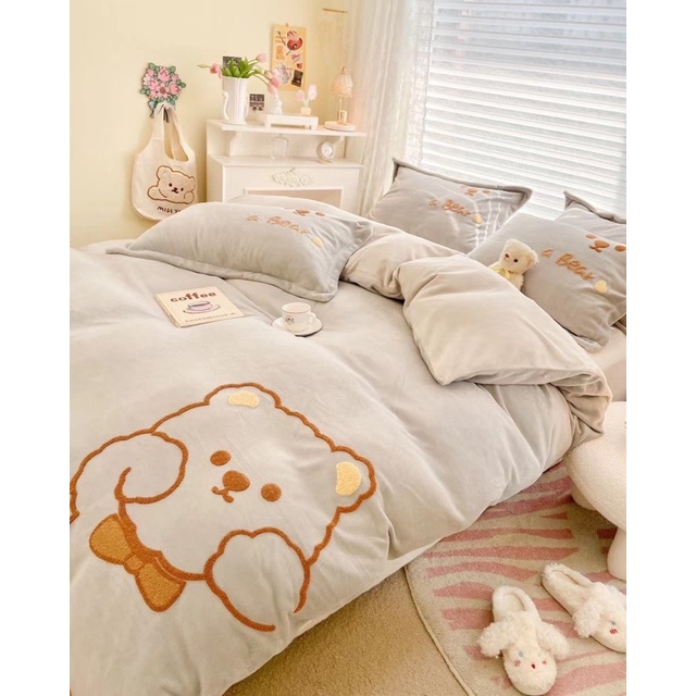 Set Bộ Vỏ Nỉ Nhung Mịn Thêu Gấu Beo Má Dễ Thương Nhiều Màu Sắc_shinbedding