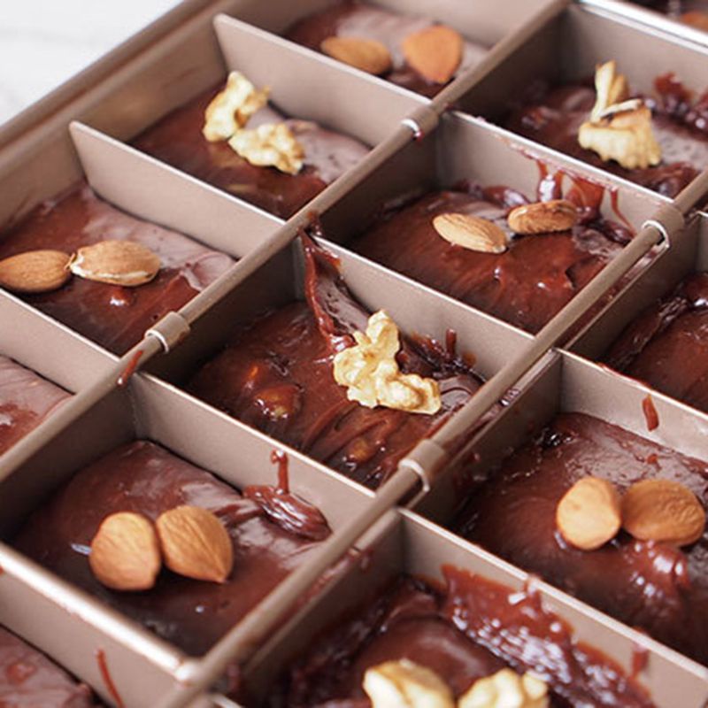 Khuôn Nướng Bánh Brownie 18 Ngăn Chống Dính Bằng Thép Kèm Dao Cắt Dễ Dàng Làm Sạch