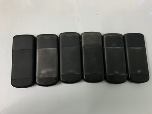 Nokia 8600 luna nguyên zin chính hãng. Vỏ zin theo máy | BigBuy360 - bigbuy360.vn