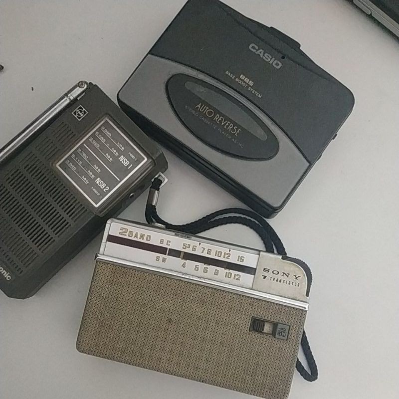 Lô radio đồ điện tử