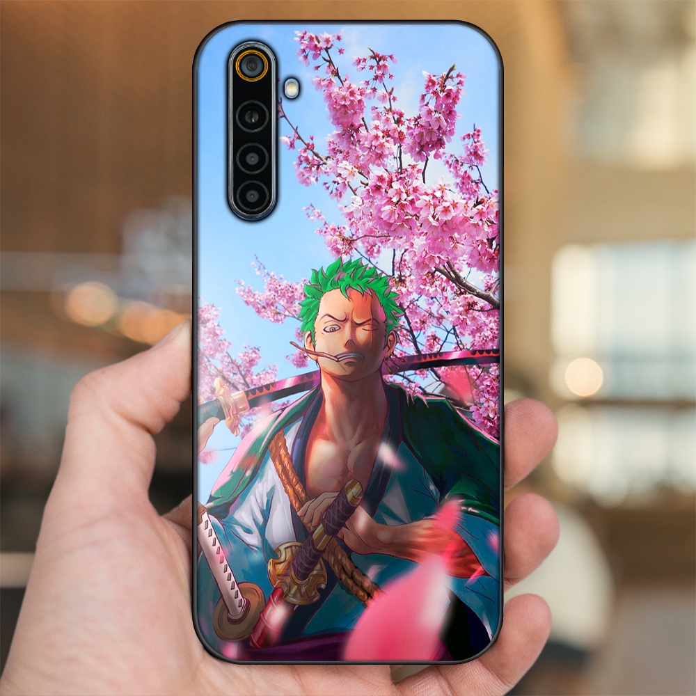 Ốp lưng Realme 7 viền đen in hình Zoro One Piece