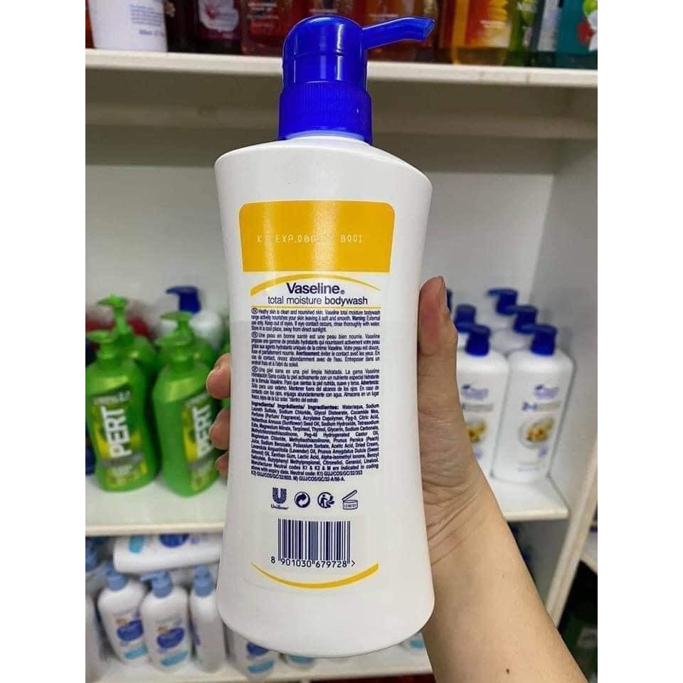 Sữa Tắm Dưỡng Ẩm Cho Làn Da Khô Vaseline Total Moisture Body Wash 650ml