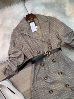 2Váy kẻ giả vest
