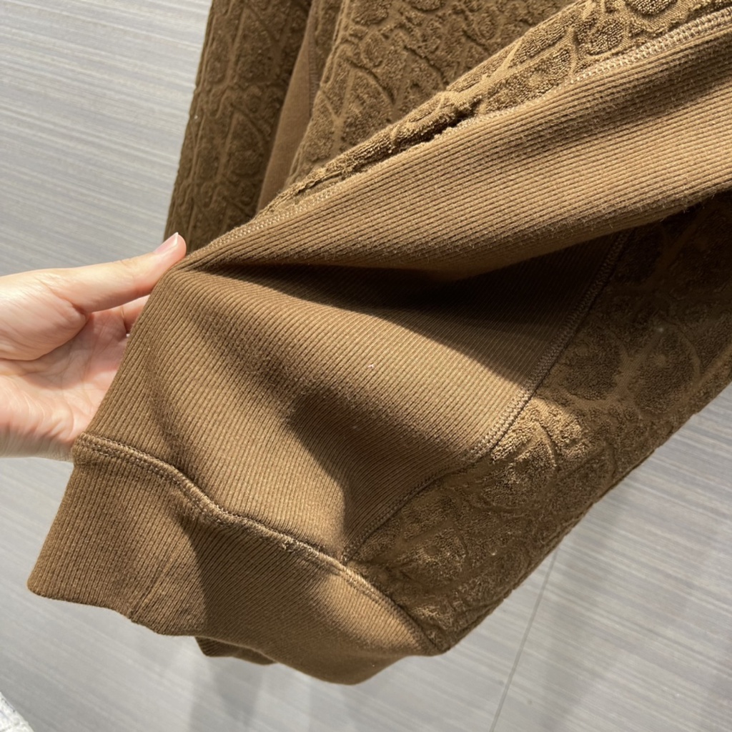 Áo len dệt kim dài tay thời trang nữ cao cấp Dior CD với thiết kế sành điệu, thanh lịch và cá tính