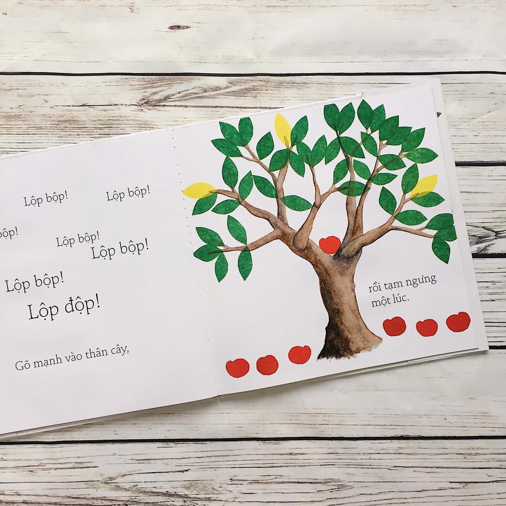 Sách - Gõ nhẹ vào thân cây kỳ diệu - Truyện thiếu nhi tương tác nuôi dưỡng tâm hồn bé