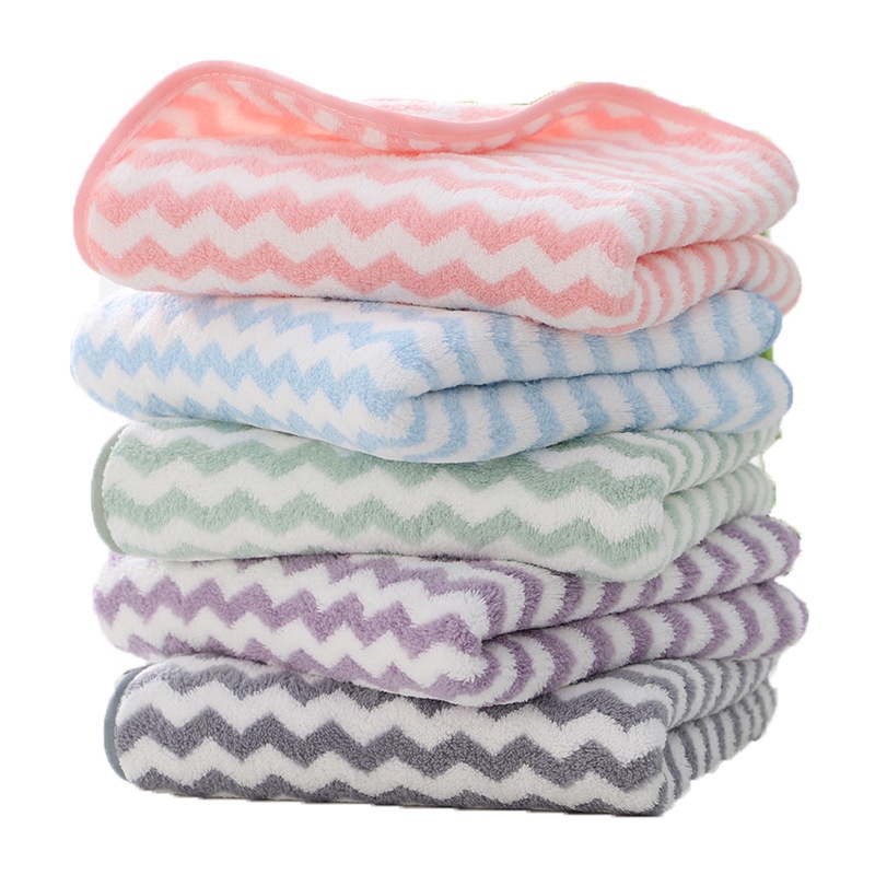 Khăn Lau Rửa Mặt Lông Cừu Xuất Hàn 28x48cm Mẫu Kẻ Sọc Tùy Chọn Màu