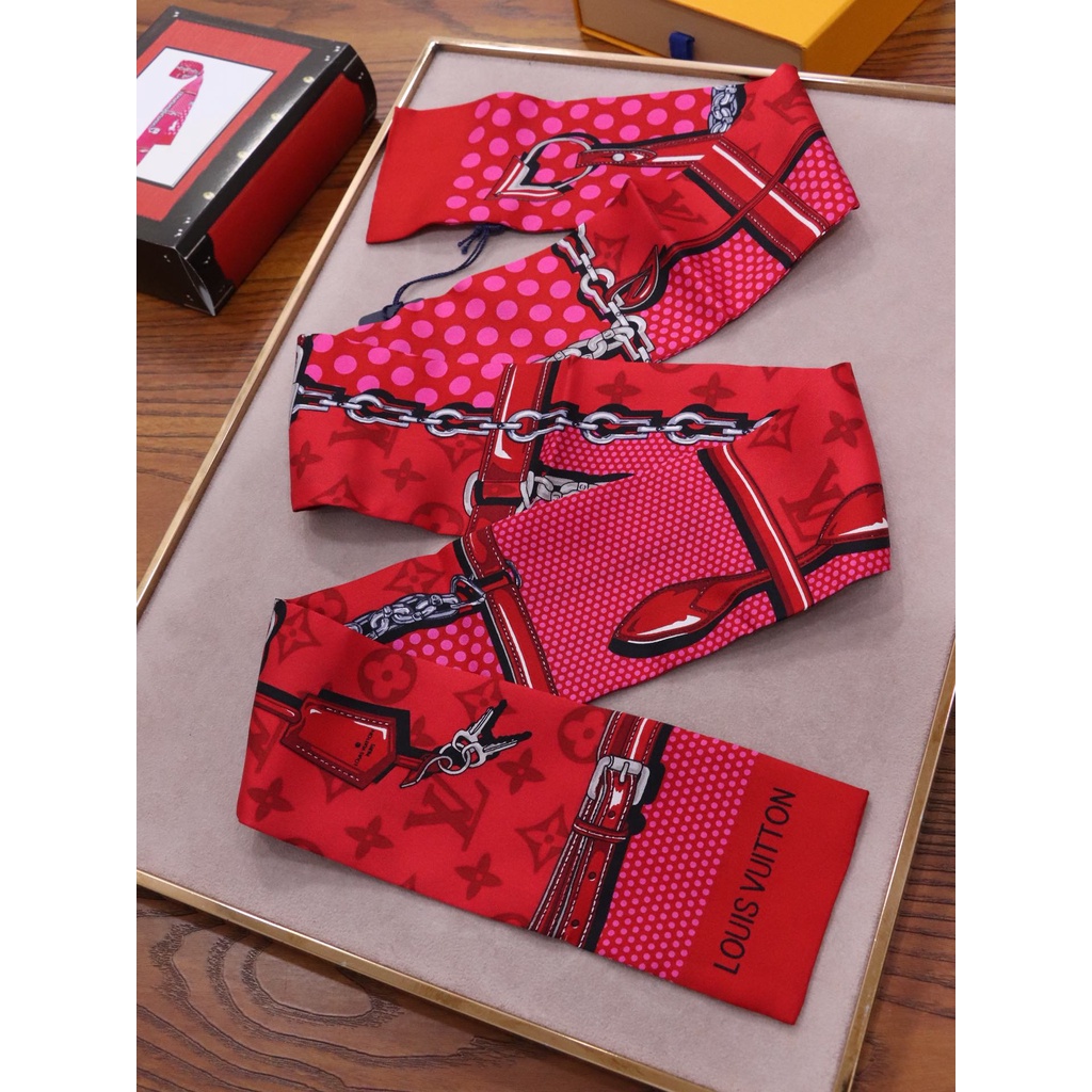 Khăn Choàng Cổ / Khăn Tay / Túi Xách Bằng Lụa Họa Tiết Chữ Thời Trang Cho Nữ