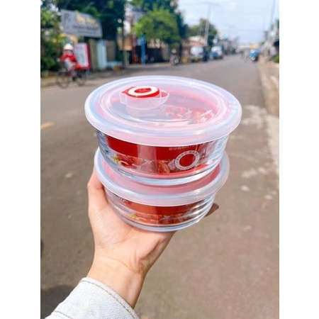 Bộ 2 hộp thủy tinh tròn chịu nhiệt, nắp có van thông hơi Deli 520ml-CD