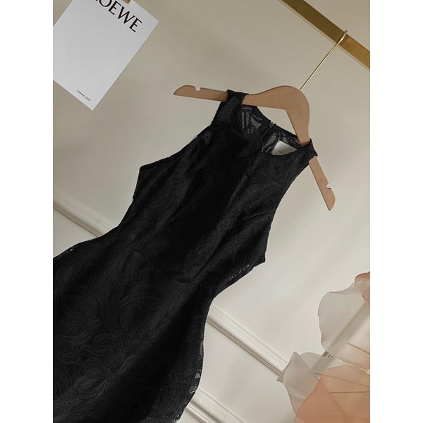 Đầm nữ đầm 2 màu đen trắng giống mẫu lên dáng xinh kèm ảnh thật trải sàn