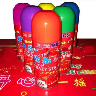 1 thùng 48hộp xịt tuyết.