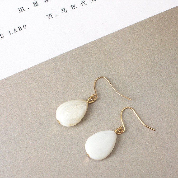 Khuyên tai, hoa tai nữ đẹp, trẻ trung, phong cách Hàn Quốc