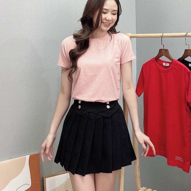 Chân váy xếp ly 4 khuy mẫu mới