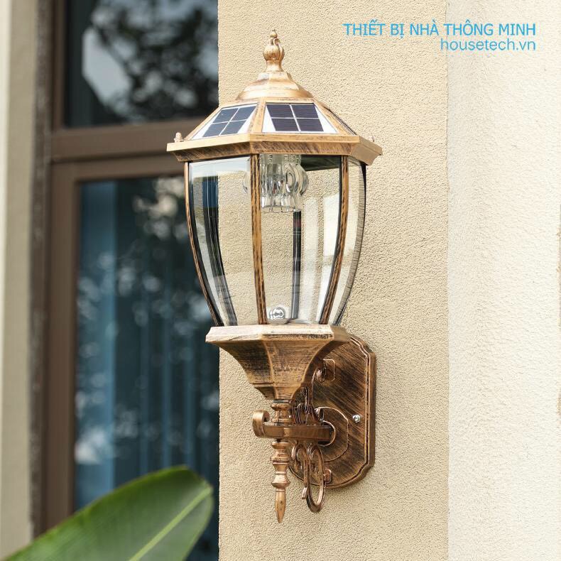 Đèn năng lượng mặt trời treo tường SOLAGA HT500C