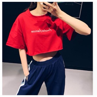 Áo thun croptop form rộng