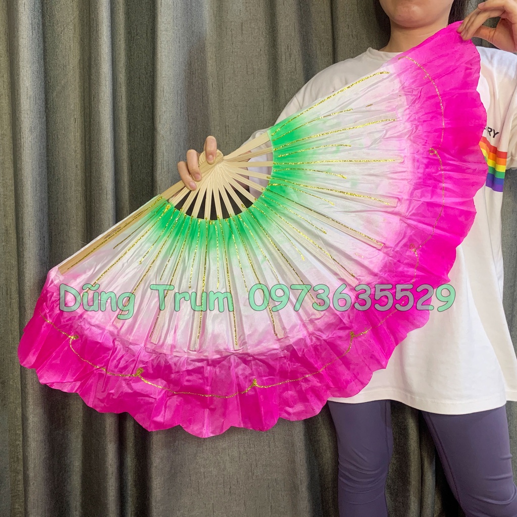 Quạt múa 3 màu nan tre phun kim tuyến cực đẹp