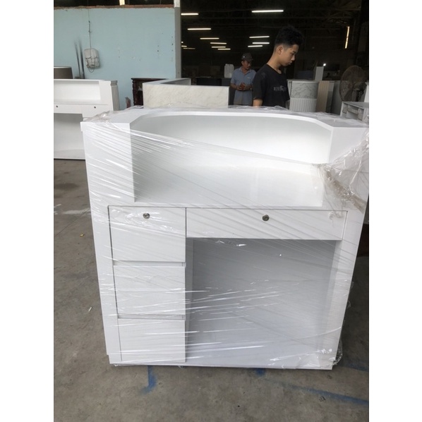 Quầy lễ tân,quầy tính tiền 1m6