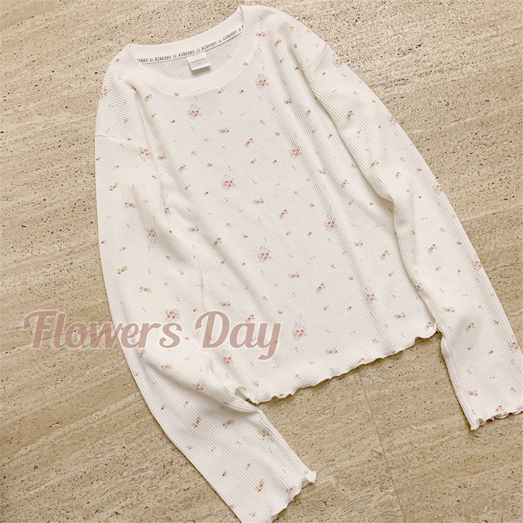 Áo thun tay dài dáng rộng in hoa phong cách retro mới