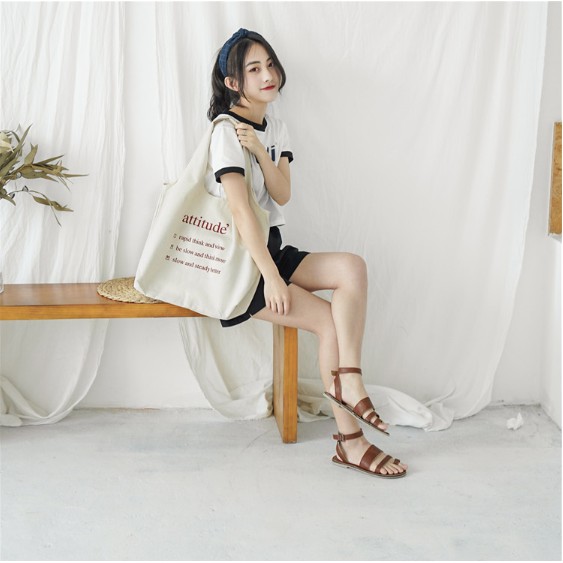 Túi tote attitude' Hàn Quốc siêu hot