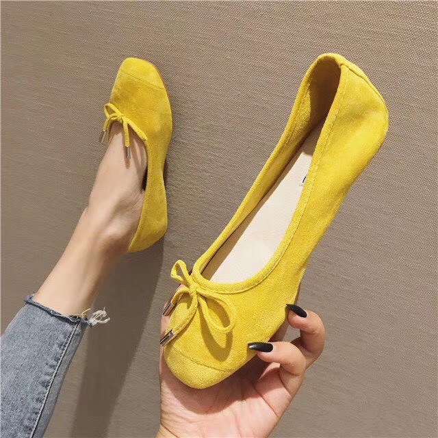 Giaỳ bệt da lộn đính nơ chuông xinh xắn