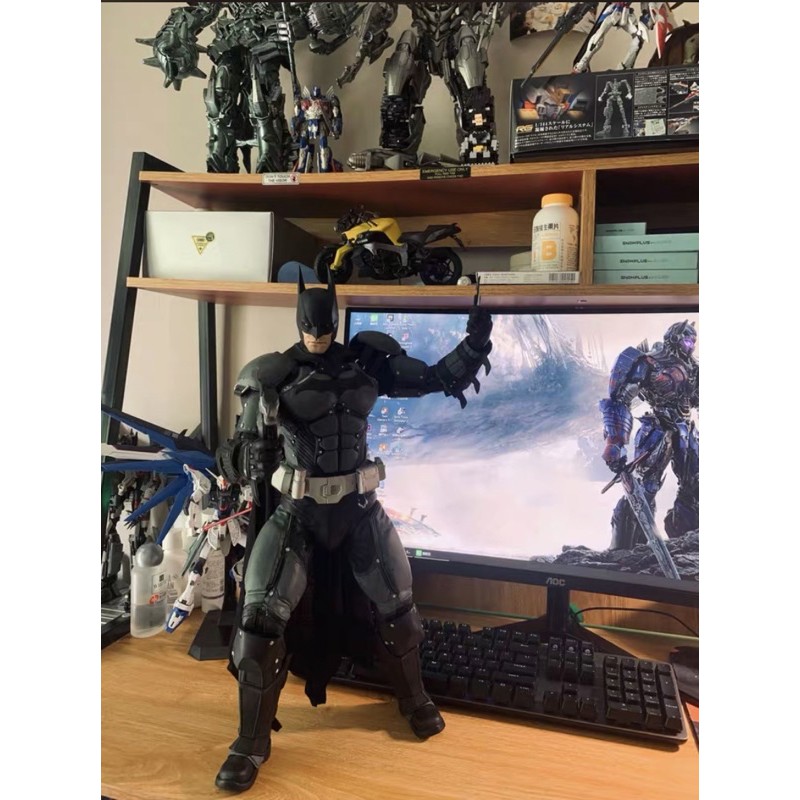 Mô hình BatMan NECA Arkham tỉ lệ 1/4 50cm