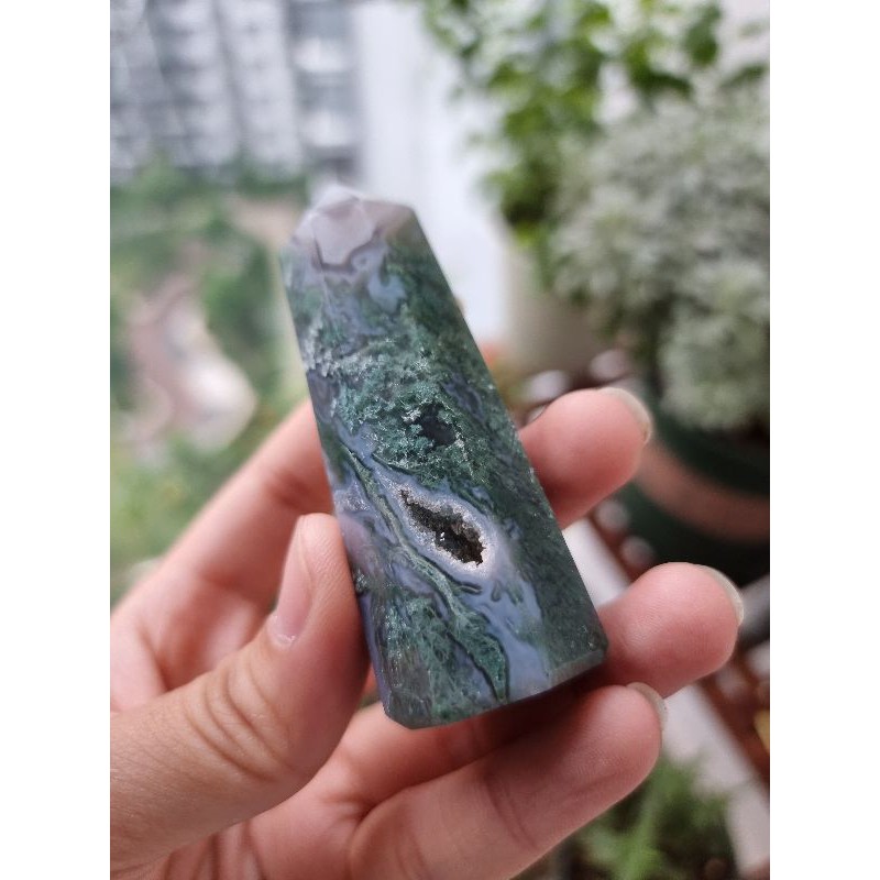 Trụ đá thanh tẩy Moss Agate (mã não rêu), trụ đá phong thủy dùng trong Tarot, Reiki, thiền định
