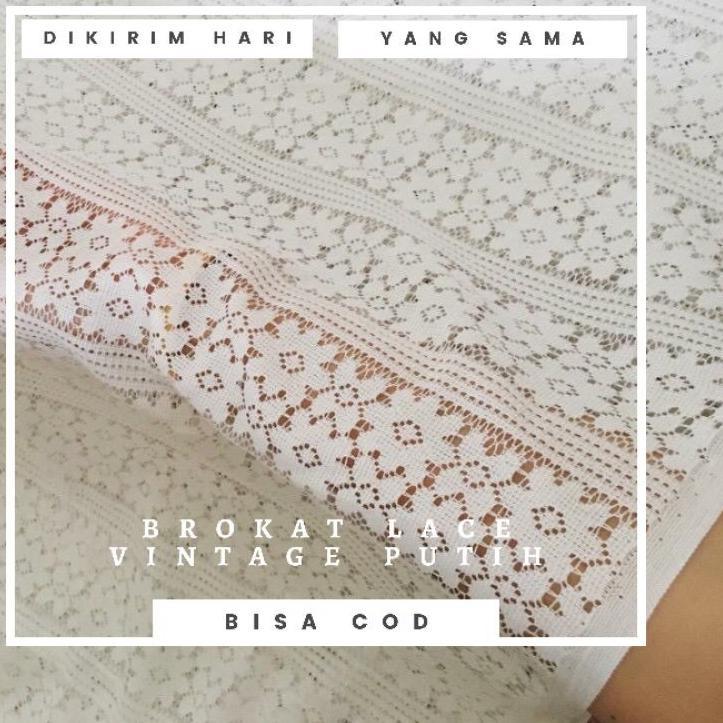 Tấm Vải Trắng Thêu Ren Phong Cách Vintage