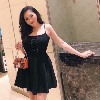 Đầm thun 2 dây tùng xoè