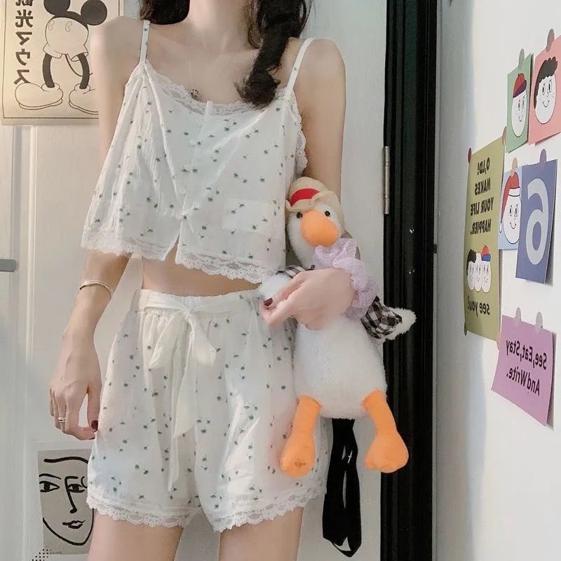 [Spot] Two-piece suit / thin and short fresh floral pattern / outerwear / underwear / sling / pajamas / women's home wear / suit