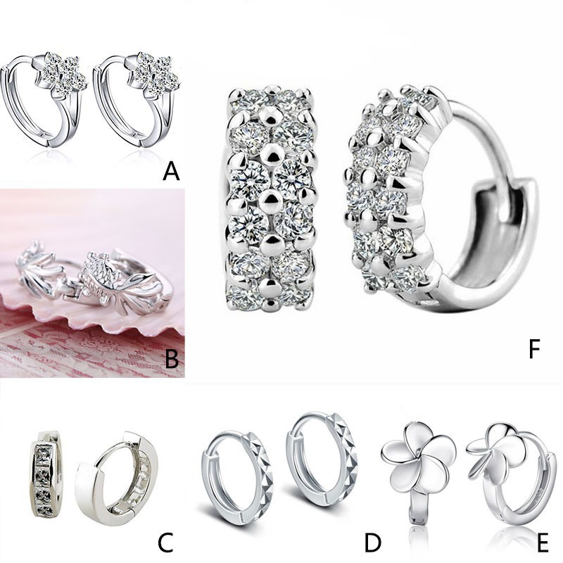 Bông tai đính đá lấp lánh kiểu dáng xinh xắn