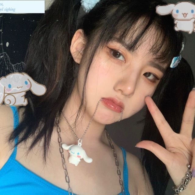 Vòng cổ Mặt Hình Cinnamoroll Màu Đen Ngọt Ngào
