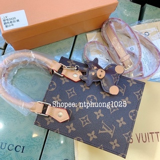 Túi LV mini cầm tay và đeo chéo tặng kèm móc khoá hình trâu hot 2021 Fullbox- ảnh thật