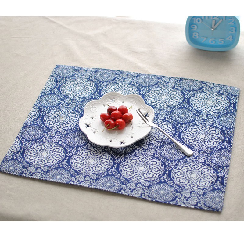 Placemat New product handmade cotton and linen tie-dye double-layer fabric placemat Chinese style blue and whi