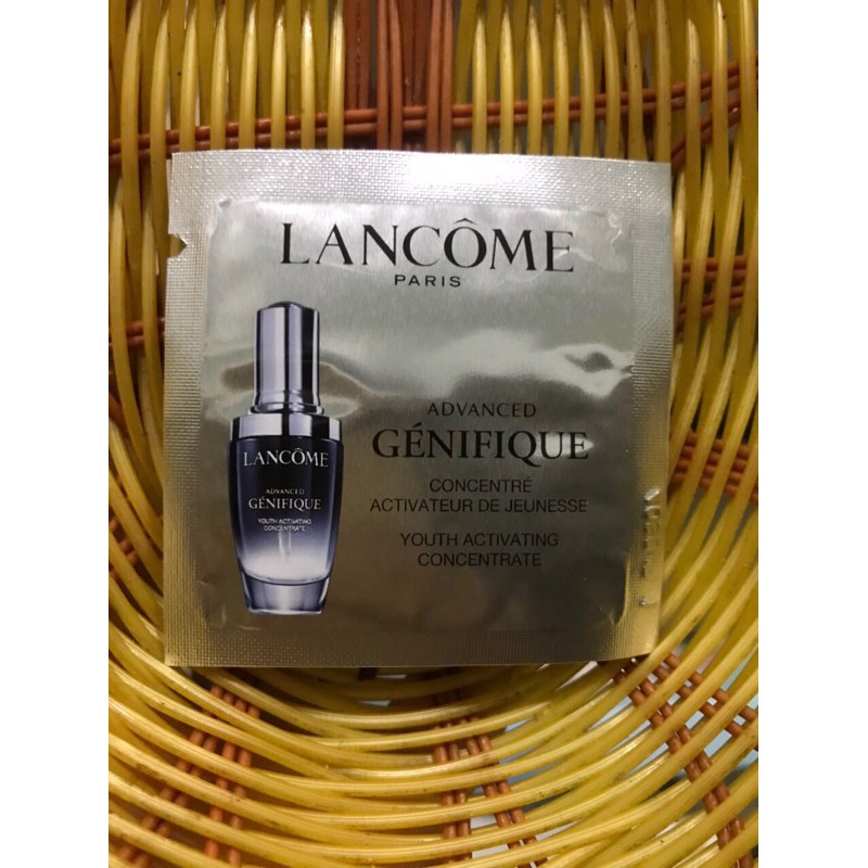 10 gói Tinh chất trẻ hóa da lancome ADVANCED GÉNIFIQUE