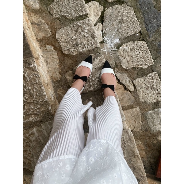 Giày bệt quai nơ tiểu thư